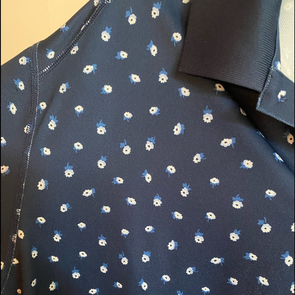 The M-flex golf polo